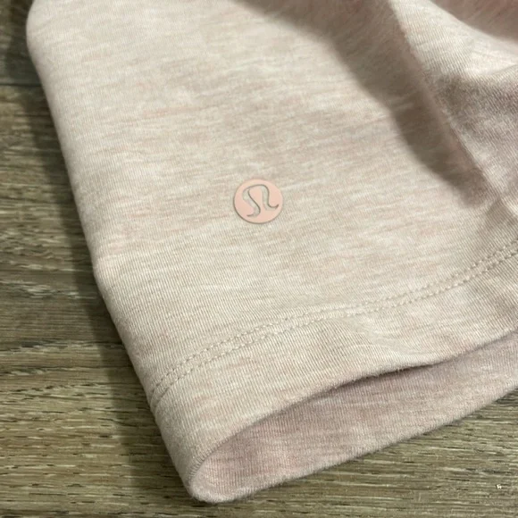 Lululemon Tuck & Gather Pullover - Size 6 - Picture 6 of 12